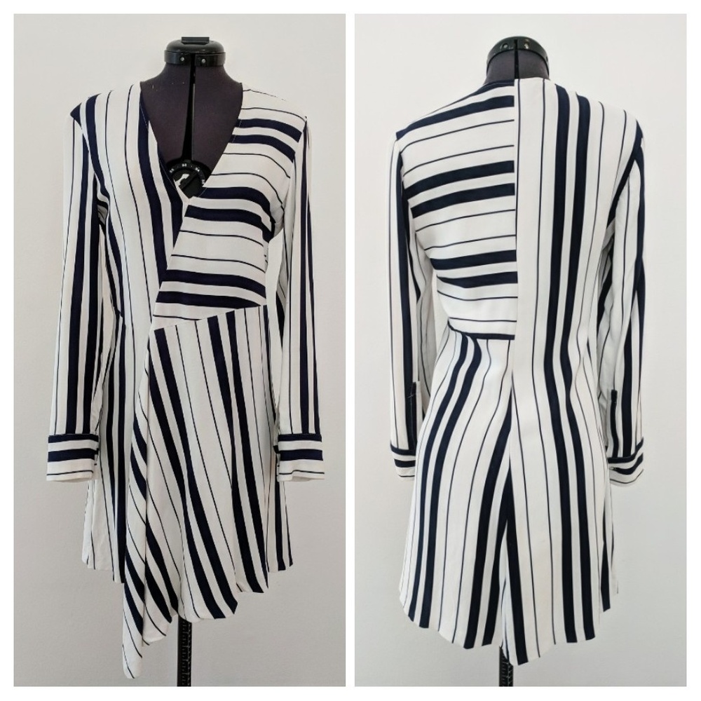 Zara White Navy Asymmetrical Hem Dress - XS